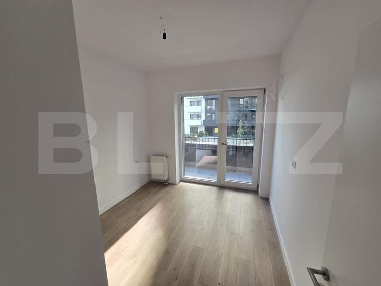 Apartament cu 2 camere decomandat în Baza 3