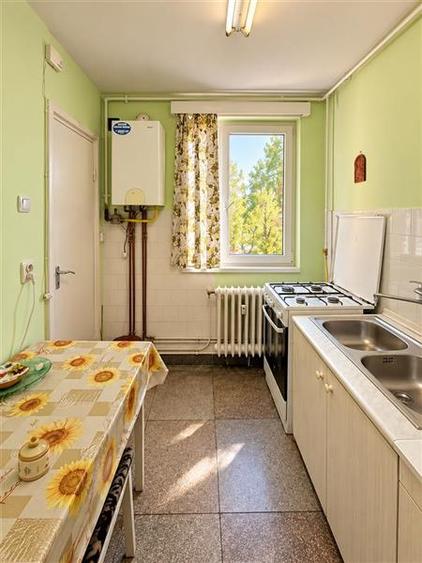 Apartament cu 2 camere nedecomandat, mobilat în Central