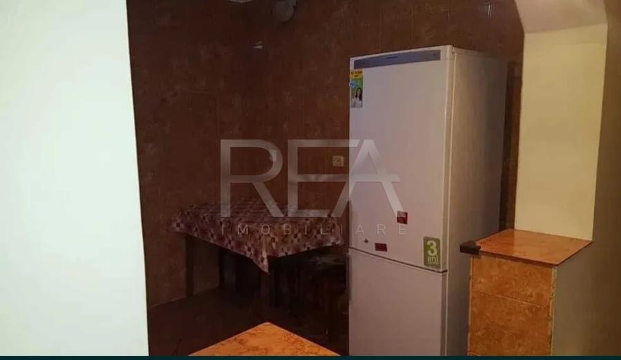 Apartament cu 2 camere decomandat, mobilat în Berceni