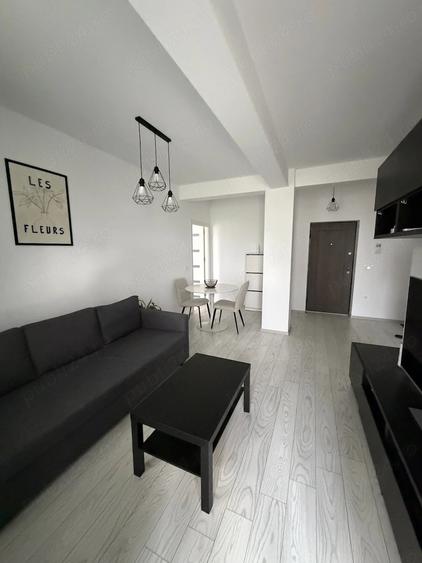 Apartament cu 2 camere semidecomandat în Valea Lupului