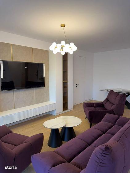 Apartament cu 4 camere în Băneasa