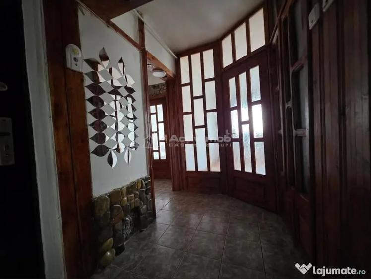 Apartament cu 2 camere decomandat în Unirii Sud