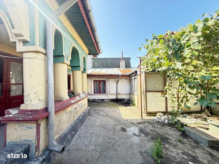 Casă cu 2 camere în Rahova