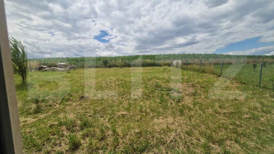 Casă individuală cu 4 camere cu Teren 800 Mp în Bod