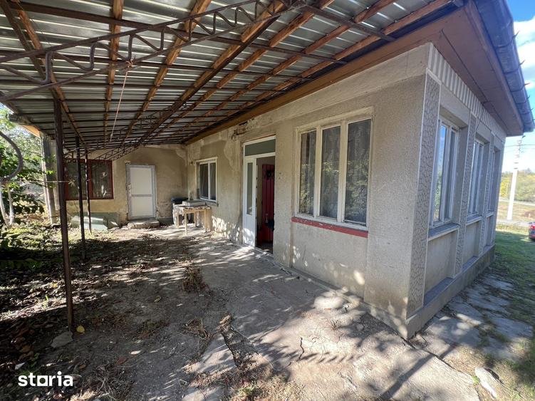 Casă cu 3 camere cu Teren 2557 Mp în Viile Satu Mare