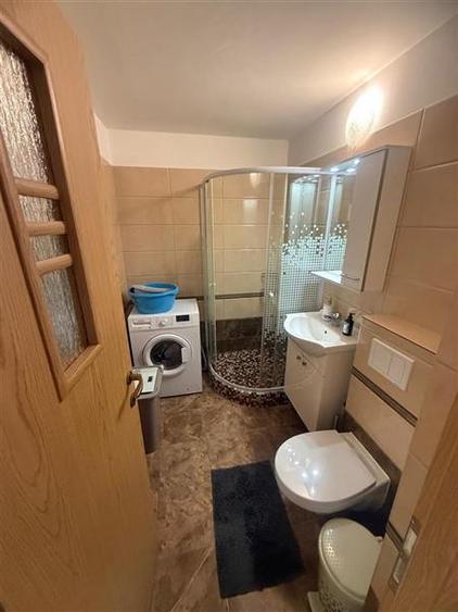 Apartament cu 2 camere semidecomandat, mobilat în Zorilor
