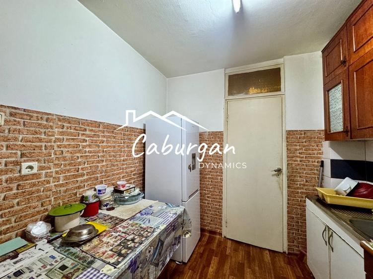 Apartament cu 2 camere decomandat în Vasile Aaron