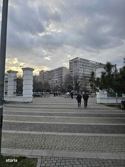 Garsonieră în Baba Novac