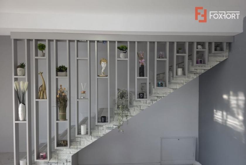 Duplex cu 3 camere cu Teren 300 Mp în Dumbrăvița