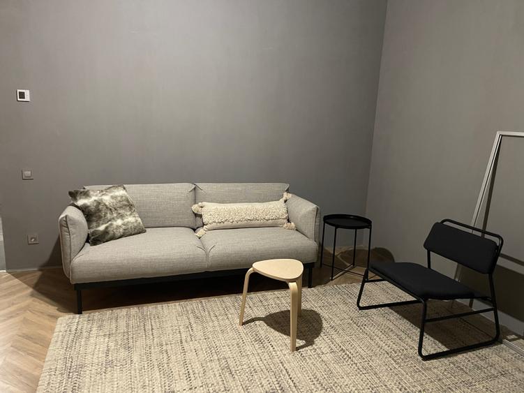 Apartament cu 2 camere decomandat în Mogoșoaia