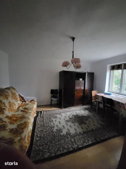 Casă cu 3 camere cu Teren 637 Mp în Central