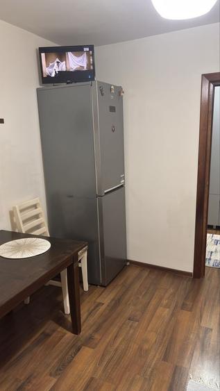 Apartament cu 2 camere decomandat în Exterior Vest