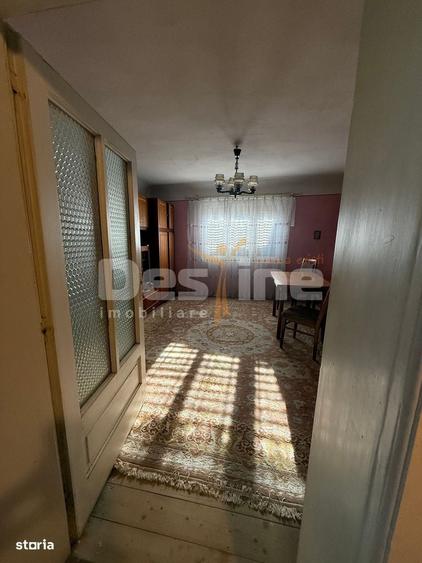 Casă cu 4 camere cu Teren 530 Mp în Lugașu de Jos