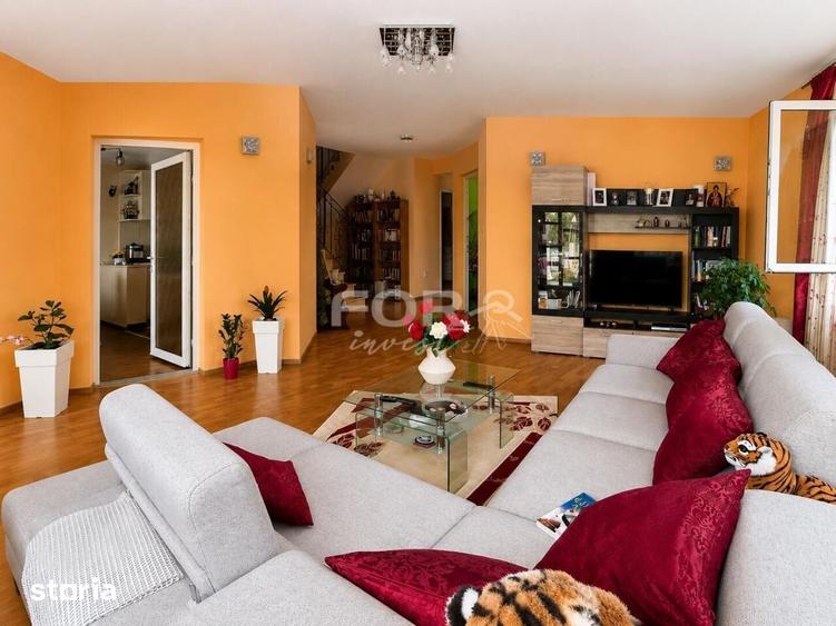 Casă cu 5 camere cu Teren 880 Mp în Oncea