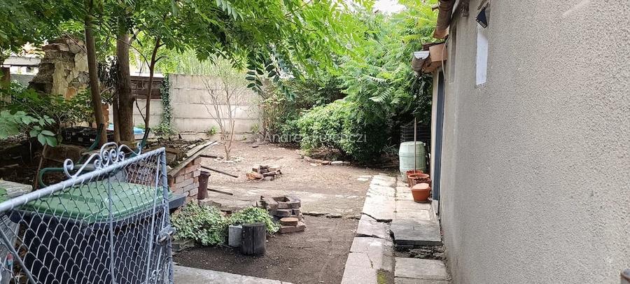 PROPRIETAR vand casa in zona UTA