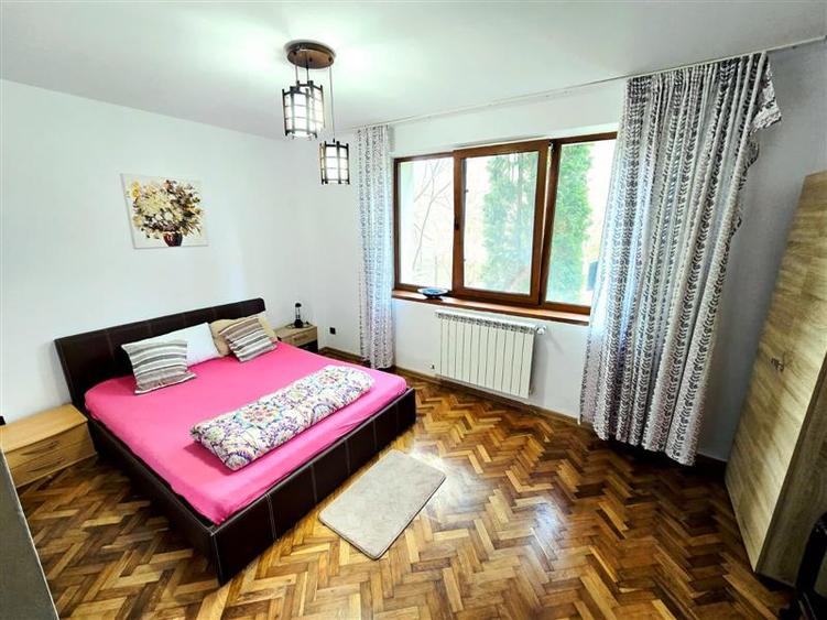 Casă cu 5 camere cu Piscina în Lendt