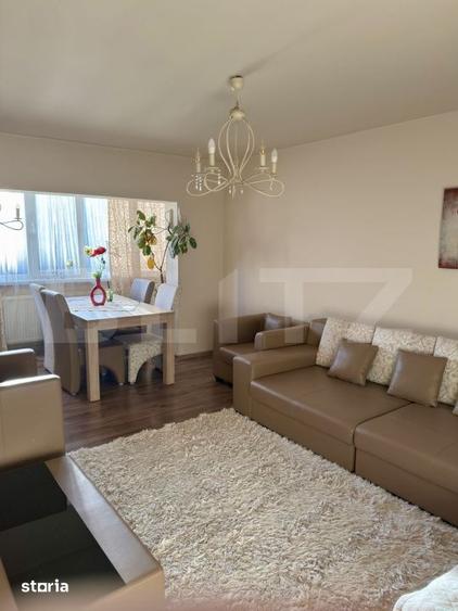 Apartament cu 4 camere decomandat în Est