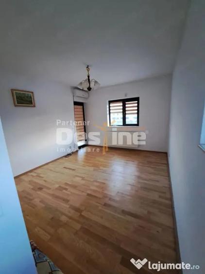 Casă cu 4 camere cu Teren 300 Mp în Alexandriei