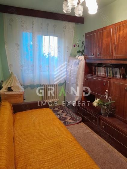 Apartament cu 3 camere semidecomandat, mobilat în Mănăștur — fotografia 1