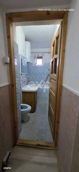 Apartament cu 2 camere semidecomandat în Micro 6