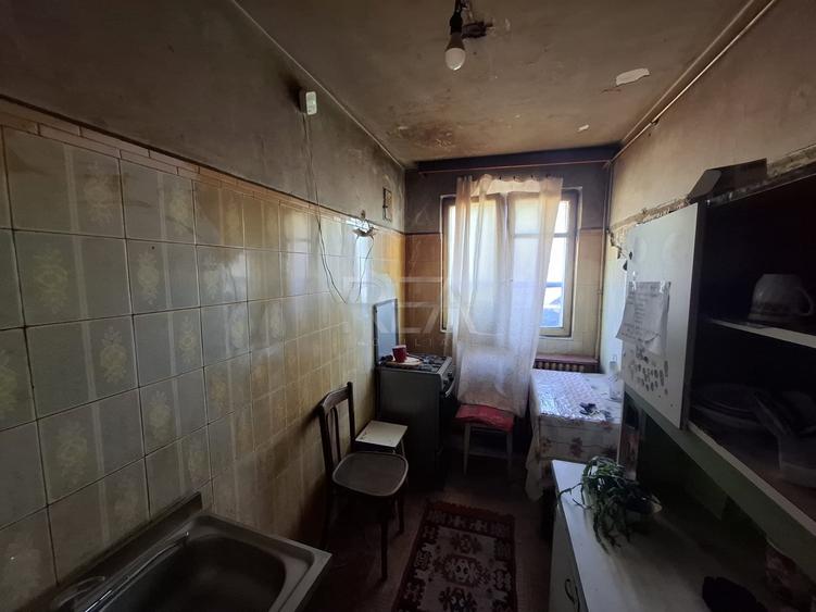Apartament cu 3 camere circular în Drumul Taberei