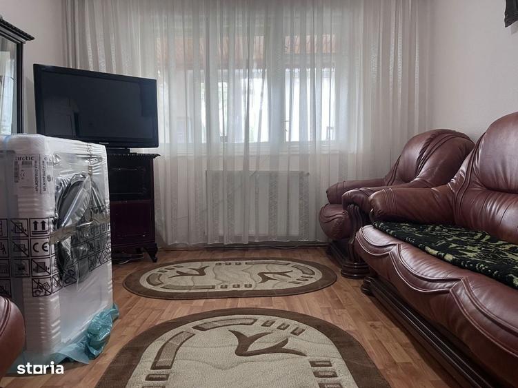 Parter!Vanzare apartament cu 3 camere - Targoviste! - 9