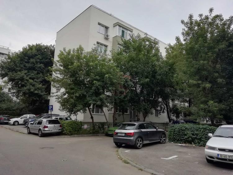 Garsonieră decomandată în Dristor