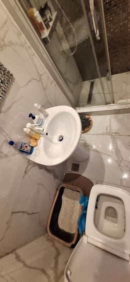 Apartament cu 3 camere decomandat în Exterior Est