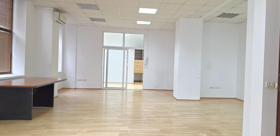 Spațiu comercial, de 307 mp, în Turda