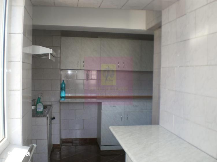 Apartament 3 camere pe bd Decebal - 4