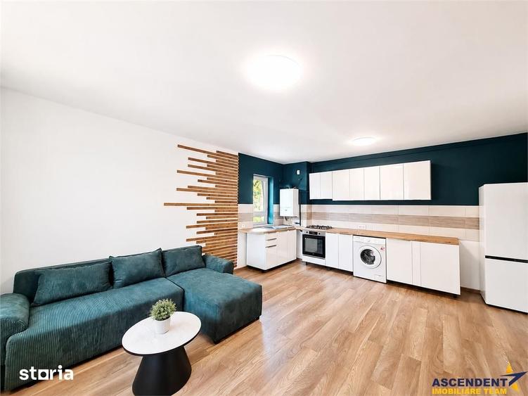 Apartament cu 3 camere decomandat în Tractorul