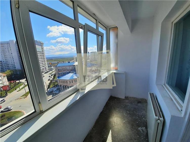 Apartament cu 2 camere decomandat în Mihai Viteazul