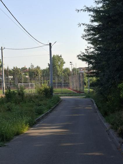 Teren de 500 mp, în Posta