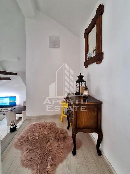 Apartament cu 3 camere decomandat în Bujac