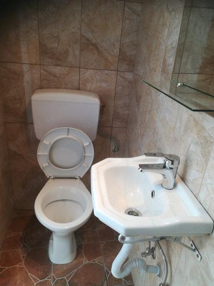 Spațiu comercial, de 70 mp, în Central