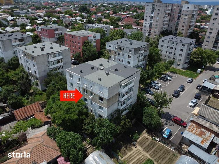 Apartament cu 3 camere decomandat în Micro 5