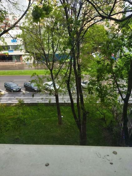 Apartament cu 2 camere semidecomandat în Giurgiului