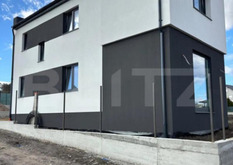 Casa cu 3 camere, 120 mp, loc. Moara - 1
