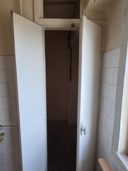 Apartament cu 3 camere decomandat în Exterior Vest