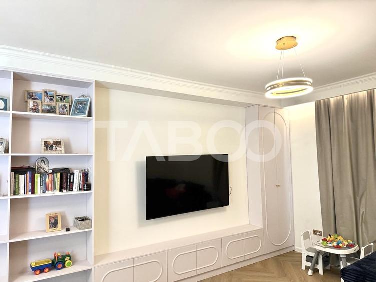 Apartament cu 3 camere semidecomandat, mobilat în Mănăștur