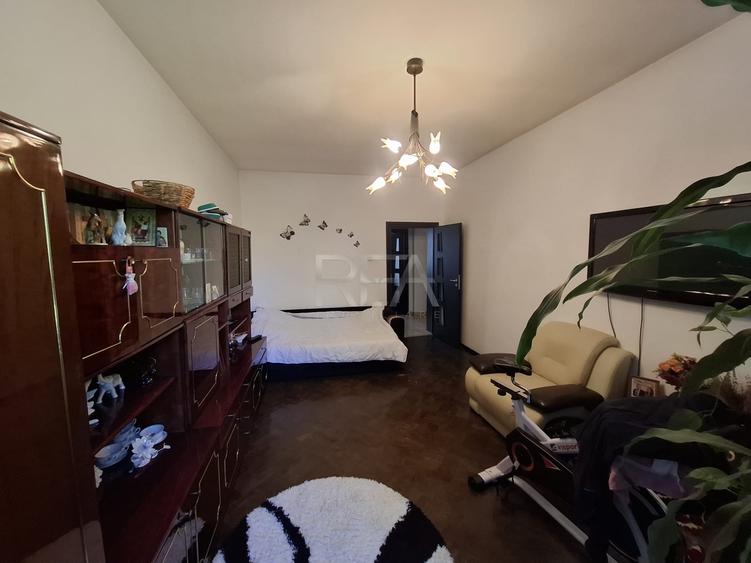 Apartament cu 2 camere decomandat, mobilat în Drumul Taberei