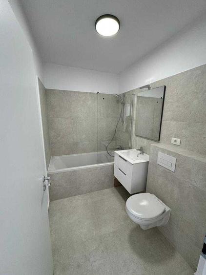 Apartament cu 2 camere decomandat în Soarelui