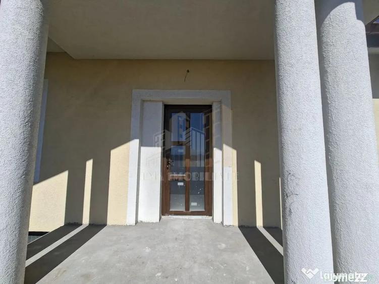 Casă cu 4 camere cu Teren 500 Mp în Sânpetru