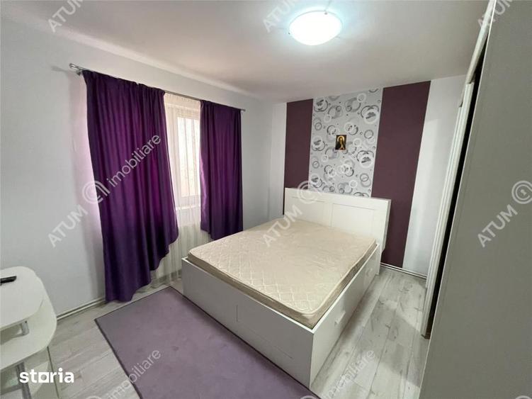 Apartament cu 3 camere decomandat, mobilat în Turnișor