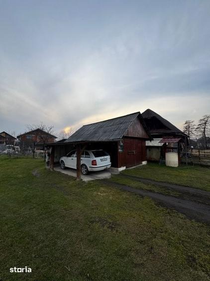 Casă cu 3 camere decomandat cu Teren 800 Mp în Central