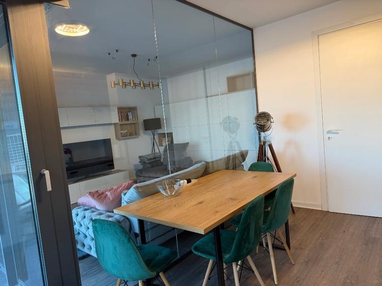 Apartament cu 2 camere decomandat în Aviației