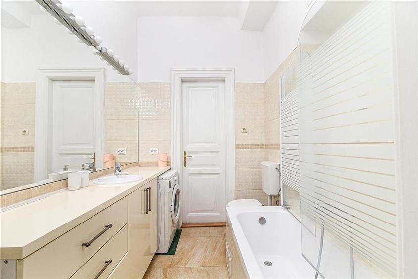 Locuieste in Centrul Vechi: Apartament 87mp, Piata Muzeului - 8