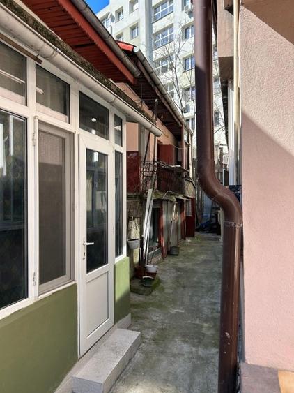 Casă cu 2 camere cu Canalizare în Grivița