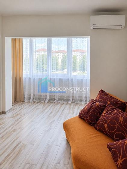 Apartament cu 2 camere semidecomandat, mobilat în Soarelui