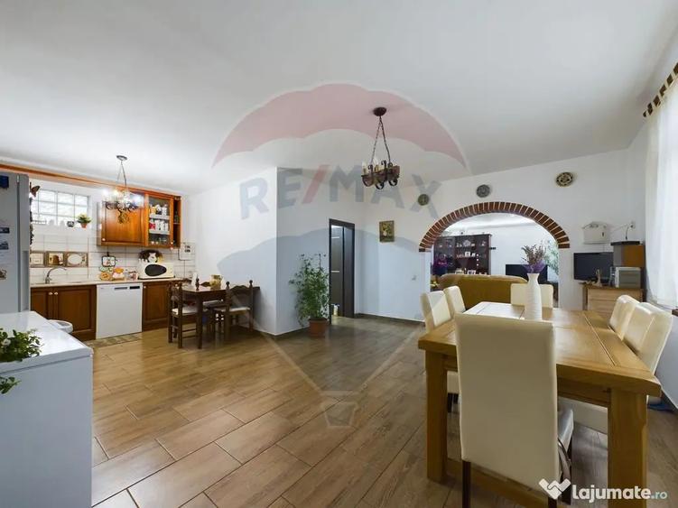 Vila cu 6 camere, teren 1200mp de vanzare- Varasti, la 4 ... - 14